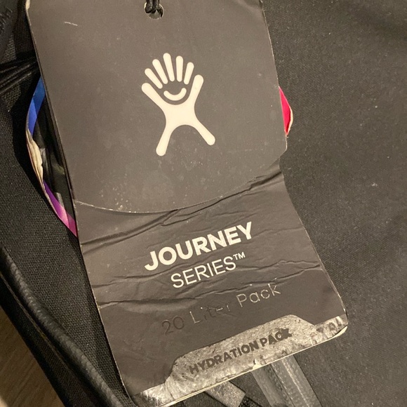 ‼️HYDRATION PACK‼️ - Picture 6 of 8